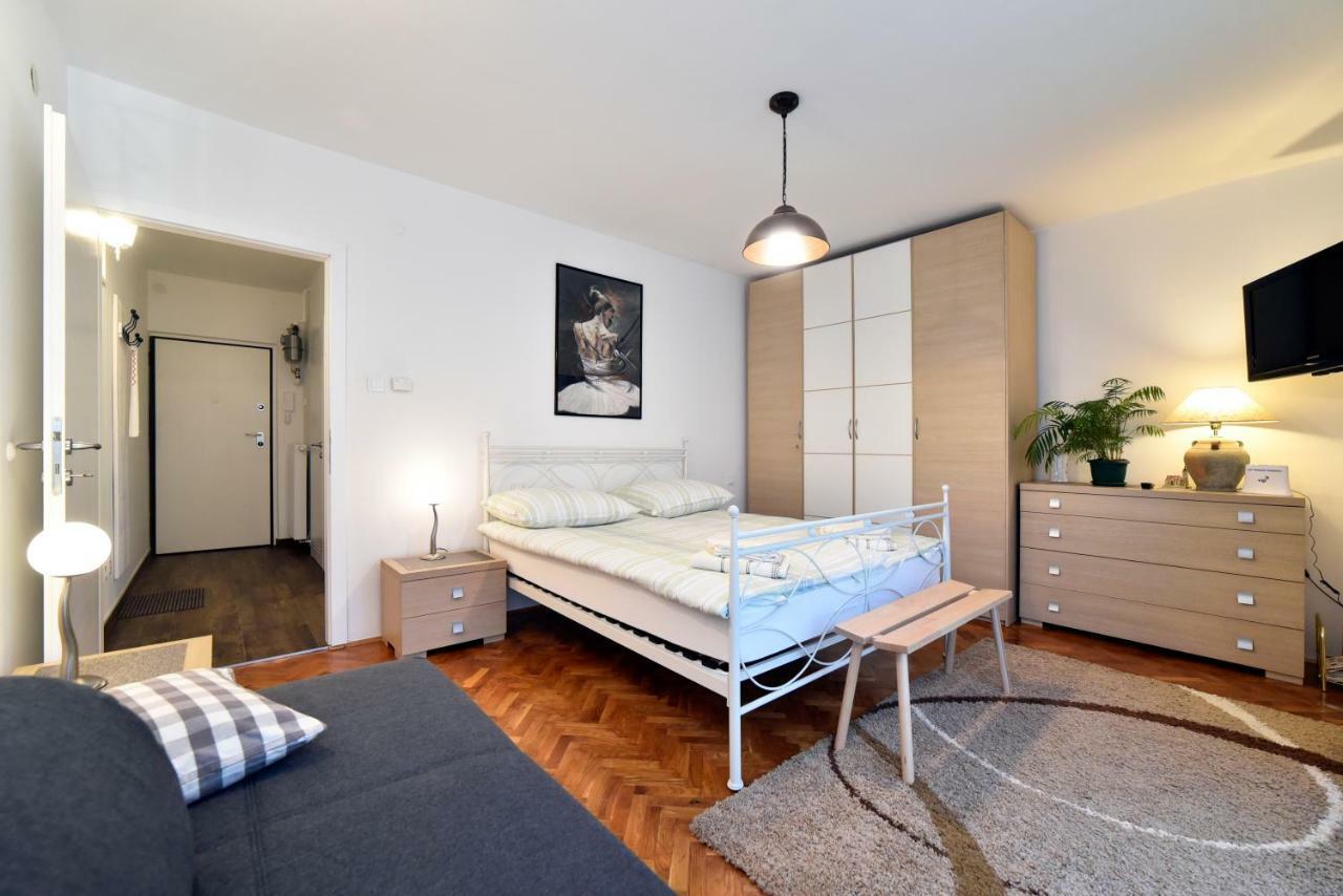 זאגרב Apartman Nola מראה חיצוני תמונה